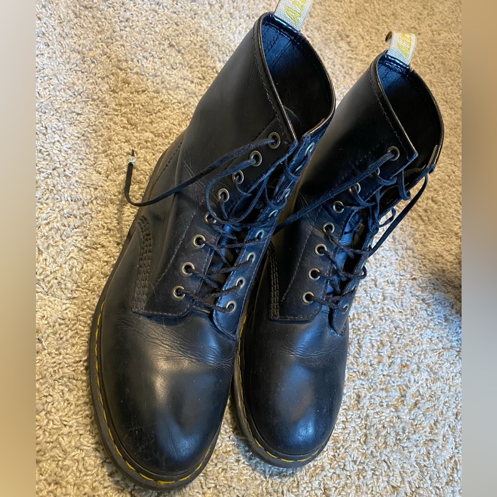 Doc Martens (vegan) Size 13 Men’s